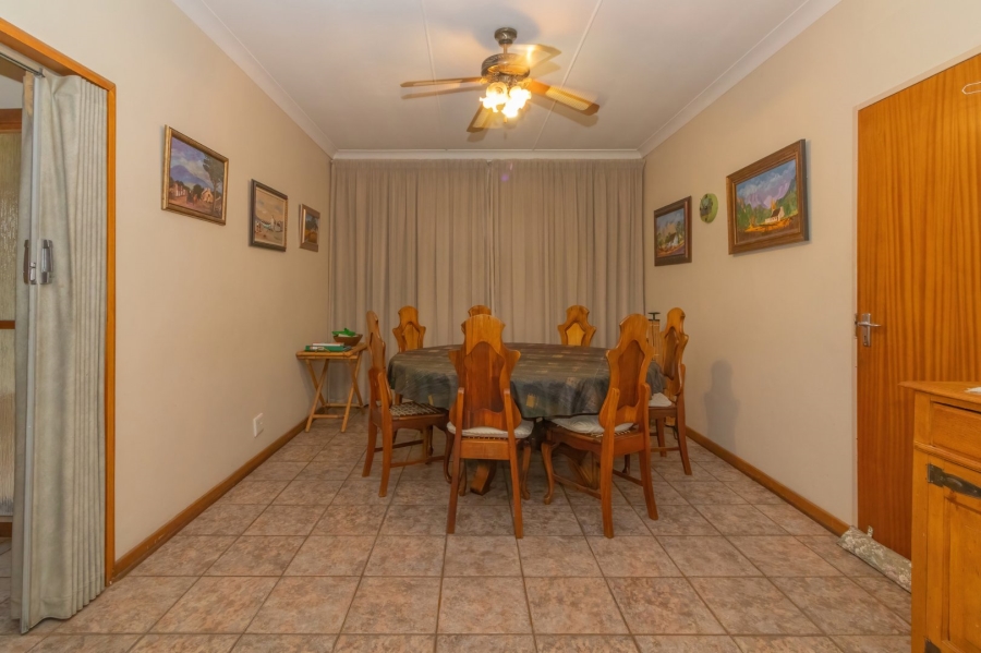 3 Bedroom Property for Sale in Kroonheuwel Free State